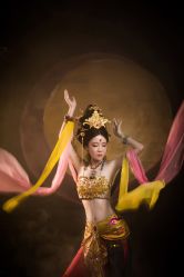 -九月鹰飞汉服摄影工作室