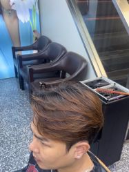 -藤野造型专业烫染接发