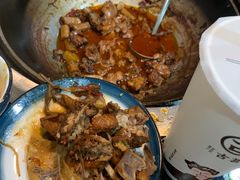 -三里屯土灶炖公鸡地锅鸡(江东店)