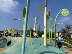 -季高兔窝窝亲子园(上海薰衣草公园店)