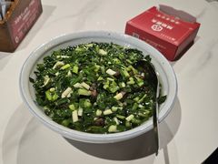 -琥珀老六龙虾(四里河店)