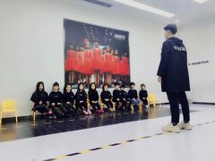 -潮童星少儿模特形体培训(郑州总校)
