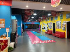 -优贝色彩儿童美术(松柏店)