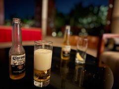 -亚龙湾喜来登·美景台大堂吧