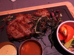 炭烤澳洲和牛西冷-YUE·6·西式融合餐厅(外滩六号店)