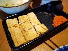 毕节爆浆小豆腐-包整·丝娃娃(一览甲秀楼风景店)