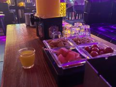 -喜鹊音乐酒馆(西街店)