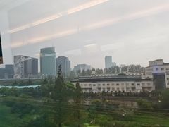 -龙阳路磁悬浮列车总站-停车场