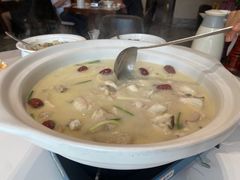 -鱼痴渔醉·食鲜集(月亮湾店)