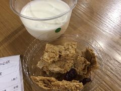 自制酸奶-HELLO 27 意面·沙拉·帕尼尼