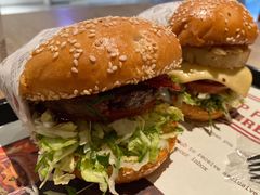 -The Habit Burger Grill 哈比特汉堡(复兴soho店)