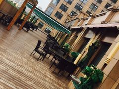 -青岛天瑞星空酒店