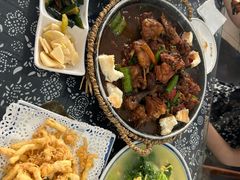 -八两八金·莱芜特色炒鸡(市南漳浦路店)