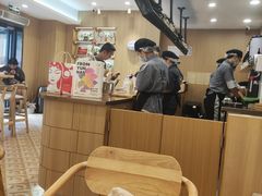 大堂-霸王茶姬(大学城熙街店)