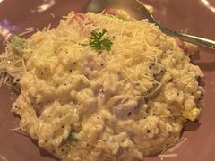 -SISTERS BAR RESTAURANT川意酒馆(嘉善老市H楼店)