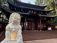 -峨眉山报国寺