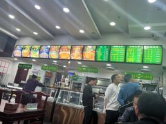 -老回回小吃(百万庄店)
