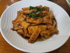 -李东农庄(中南百草园地标店)