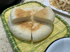 九寨青稞饼-九寨特色牦牛肉汤锅 羊肉汤锅