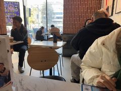 -达美乐比萨(南京路店)