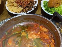 -亮欢寨酸汤鱼(沙冲路店)