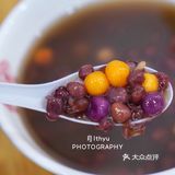 好吃蟹黄汤包咬一口会爆浆