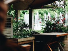 -缘生态云南菜·野生菌庭院餐厅(华侨城店)