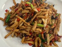 -湖南人家湘菜馆(镇江路店)
