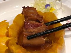 迷你南瓜鲍鱼红烧肉-Yan Ting 宴庭中餐厅(上海静安瑞吉酒店)