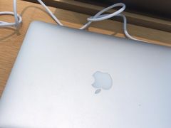 -Apple零售店(玄武湖店)