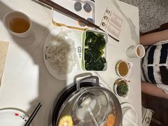 -八合里潮汕鲜牛肉火锅(上海汇智广场店)