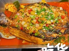 -鸣记脆皮烤鱼·海鲜烤鱼(亿合城店)