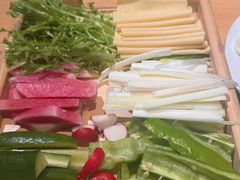 -关东小磨东北菜(上海长风大悦城店)