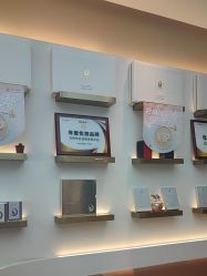 -万阡国际专业祛斑·祛痣·祛疤连锁