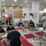 宇宙中心服务好的面馆