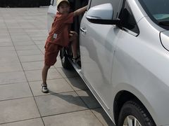 -大连长城大饭店(西安路地铁站店)