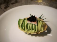 鱼子酱帝王蟹肉牛油果-伯衡55·吉品轩(乌鲁木齐南路店)