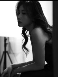 -定格摄影·轻奢定制写真馆