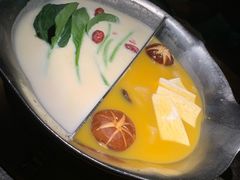 -湊湊火锅·茶憩(恒隆广场店)