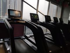 -健狗狗24小时智能自助健身房(龙湖重庆时代天街D馆店)