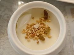 -汗腾格里·风味餐厅(新疆驻京办店)