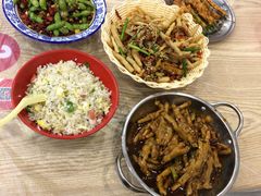 -江城燕子大排档(江汉路步行街店)