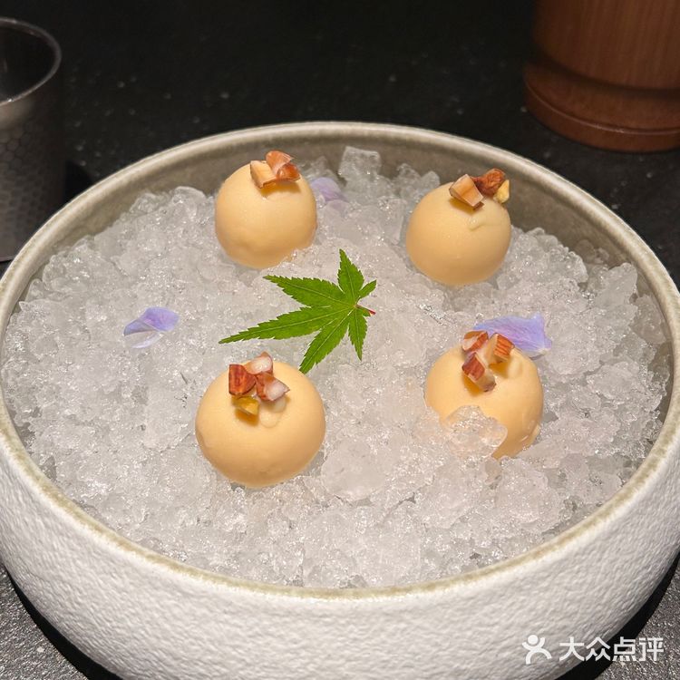 在杭州！说实话，我赌你都找不到这家店～