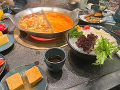 -湊湊火锅·茶憩(打浦桥日月光店)