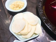 -红九格老火锅(三峡广场店)