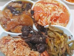 -晓宇盒饭(民安街店)
