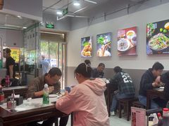 -尹记门钉肉饼(丰台站店)