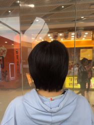 -川和潮人