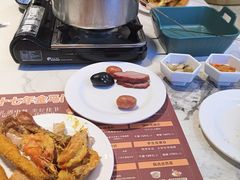 -金马门国际美食百汇(珞喻路店)
