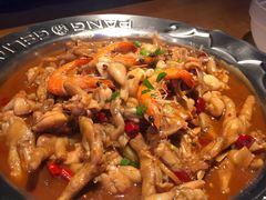 牛蛙煲-胖哥俩肉蟹煲(万国店)